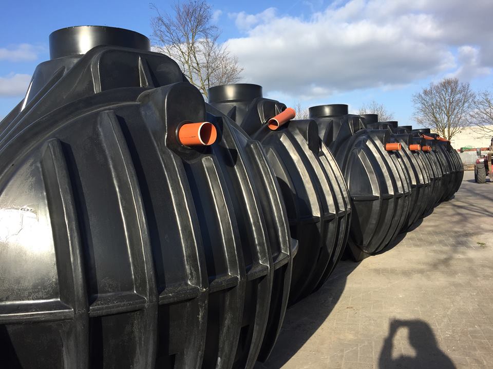 grond-en-loonwerken-dekeyser-kraan-waterput2 waterzuiveringen